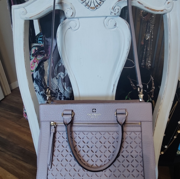 Kate Spade lilac laser cut lattice front shoulder bag with silver hardware - Picture 4 of 16